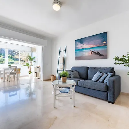 El Rey Apartment *